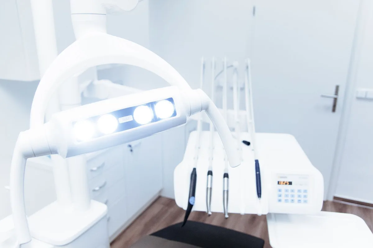 Equipo de diagnóstico dental de cerca